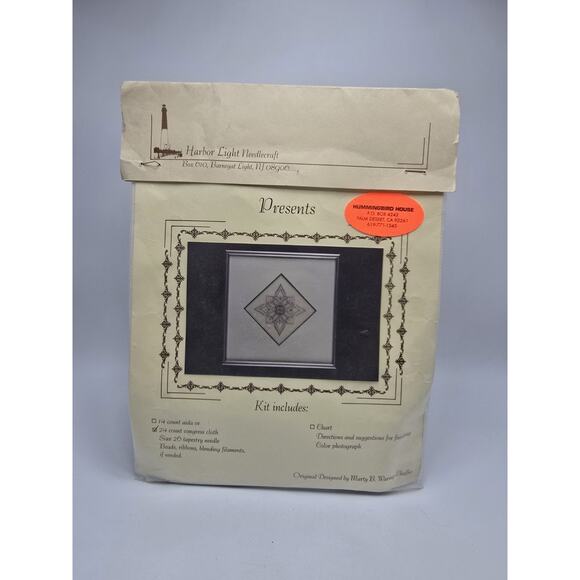 Tiger Lily Bargello Cross Stitch Kit - Harbour Light Needlecraft - Picture 1 of 3